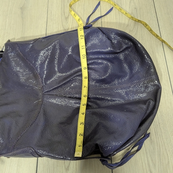 Francesco Biasia Purple oil slick leather over sized unique shoulder bag - Picture 11 of 15